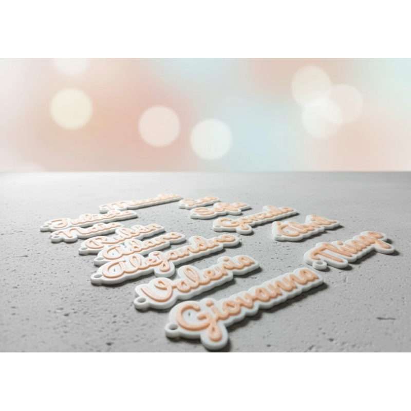 Llavero NOMBRE personalizado GLOW IN THE DARK